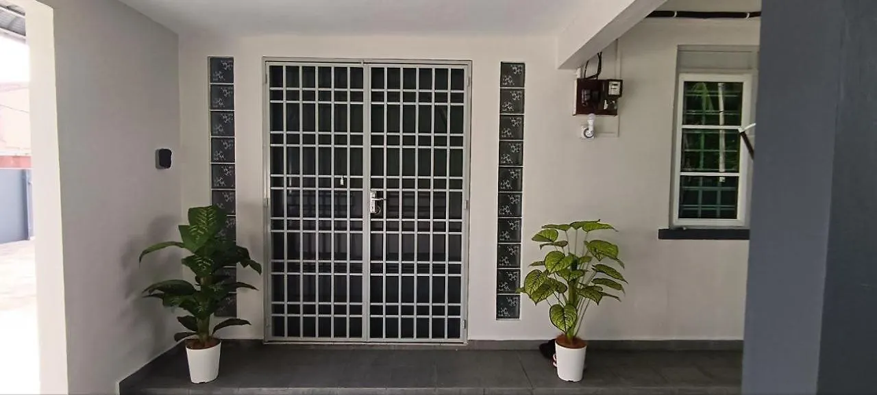 Ipoh Garden East Homestay By Grab A Stay